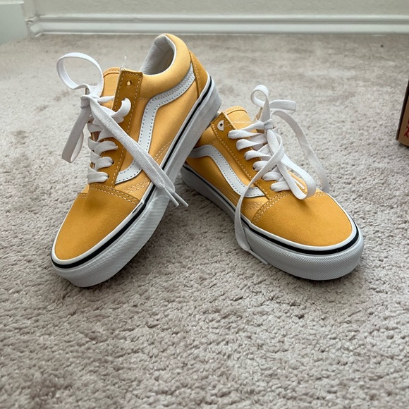 New Old Skool Flax Yellow Vans Skate Casual shoes - Picture 2 of 15